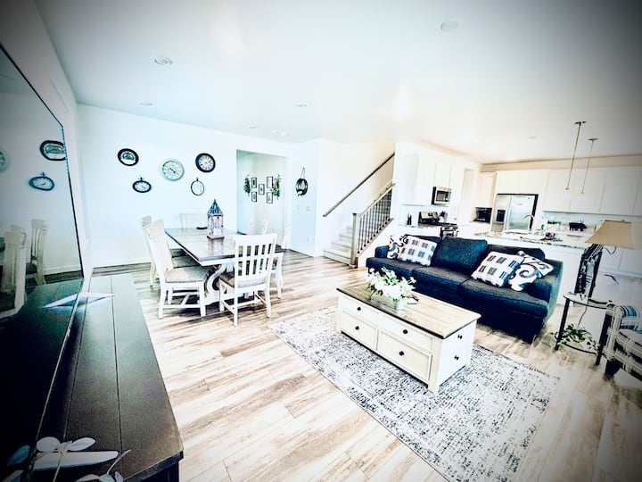 New Spacious Home Near Boyd Lake - ラブランド, CO
