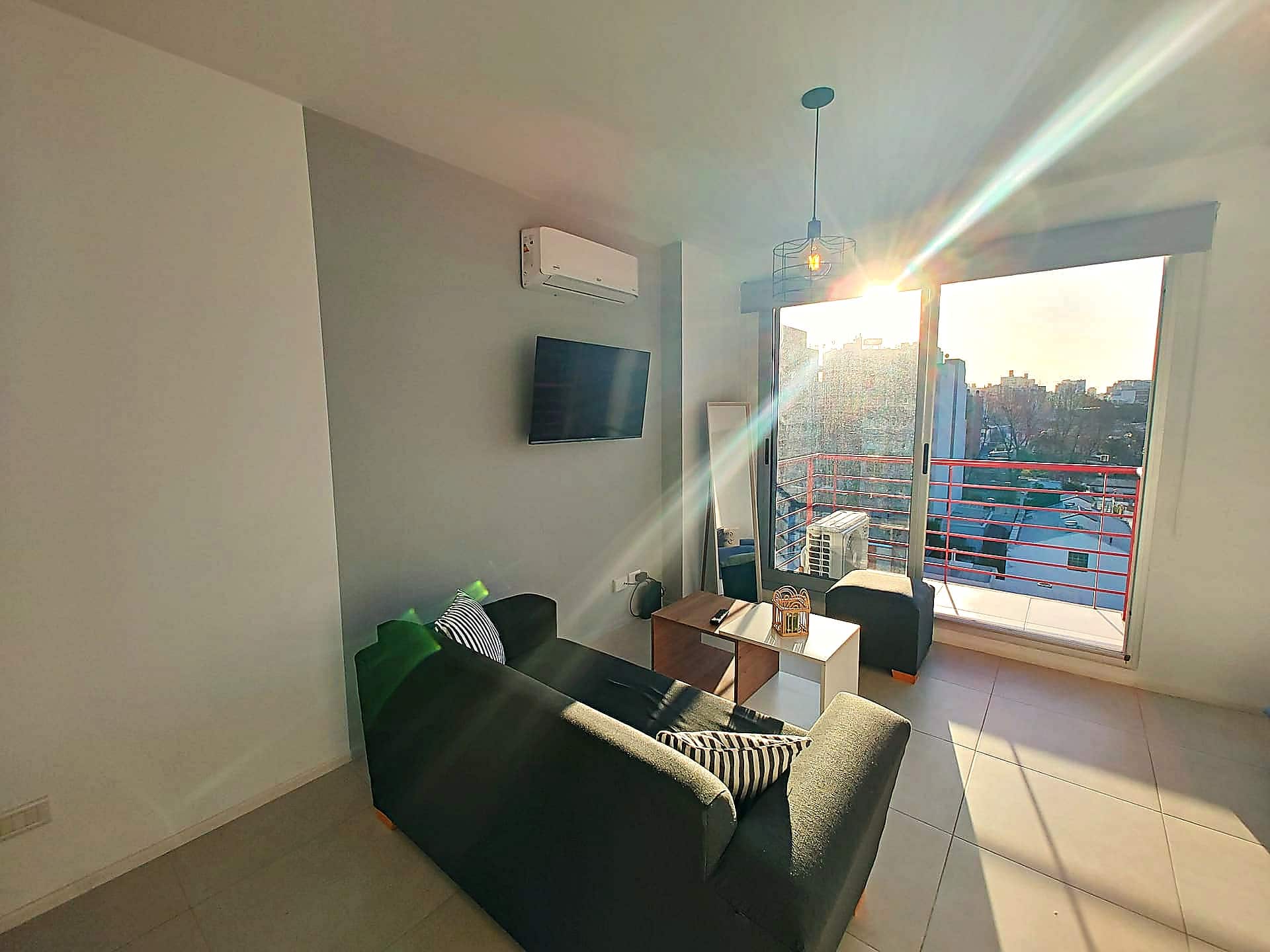Spacious and very bright studio in Palermo
