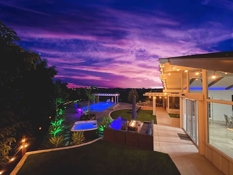 Pool Oasis Villa & Guesthouse, Views, Avo Grove