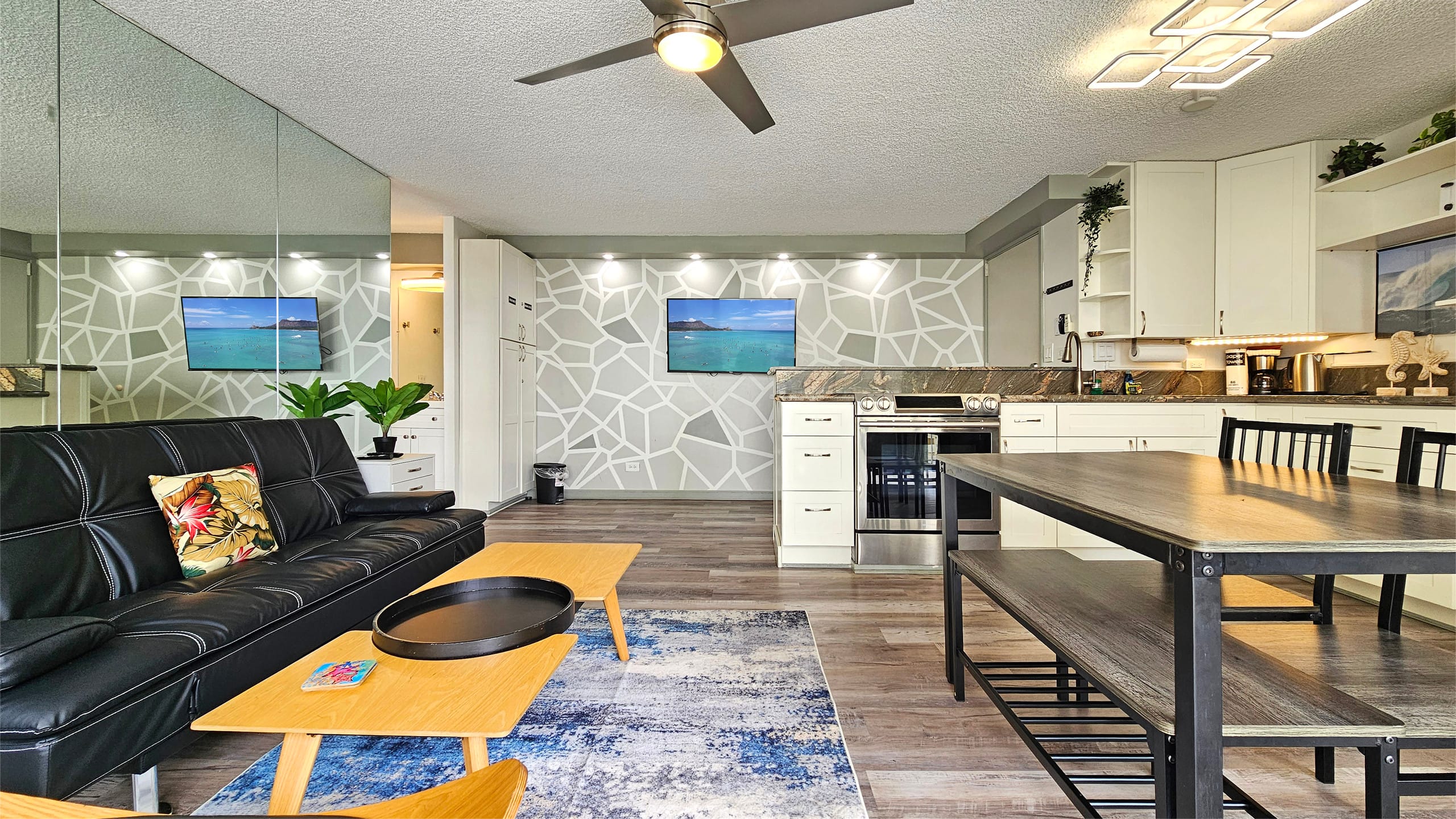 TWP 605 1-bedroom vacation home with free parking - Image 1