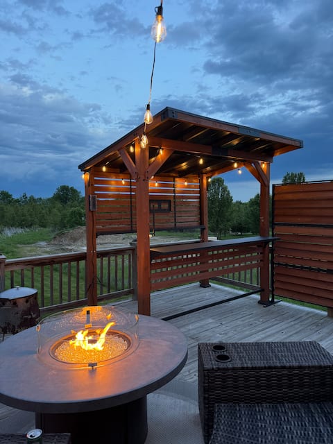 Elegant Modern Retreat | Custom Décor Luxe Comfort