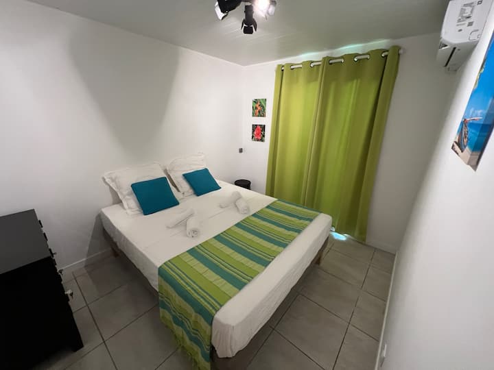 საძინებელი 2