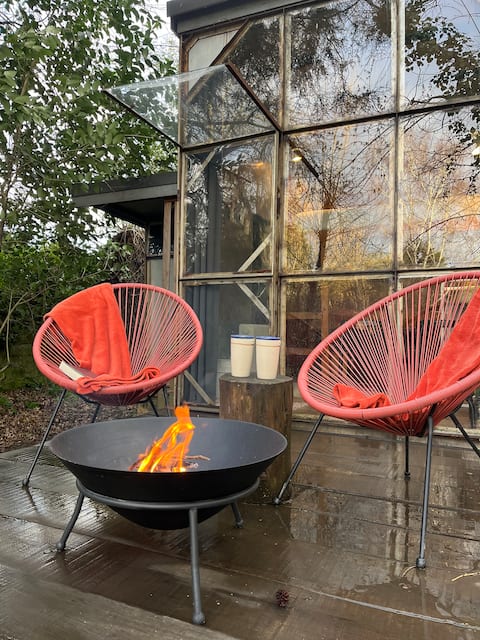 Green Box - be in nature w/ direct train to Porto