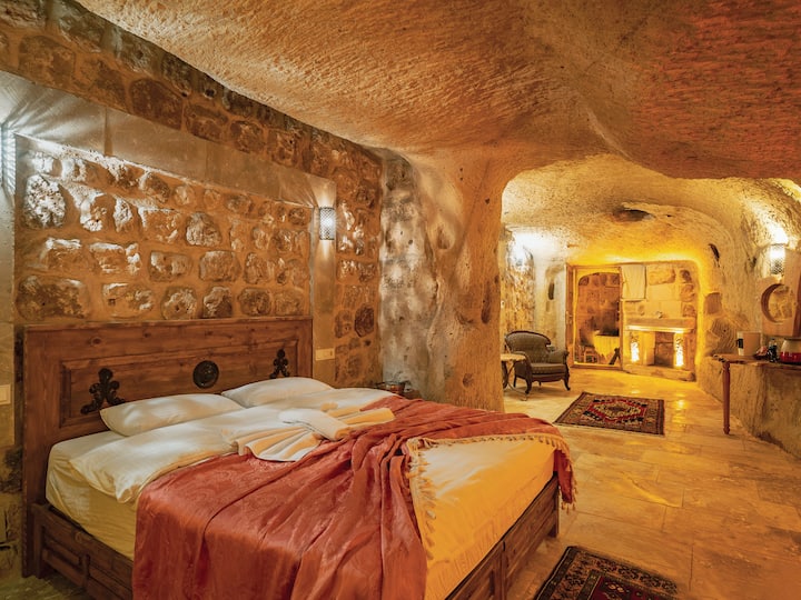 Atilla's Cave Hotel - Room 9 Deluxe Cave Suite
