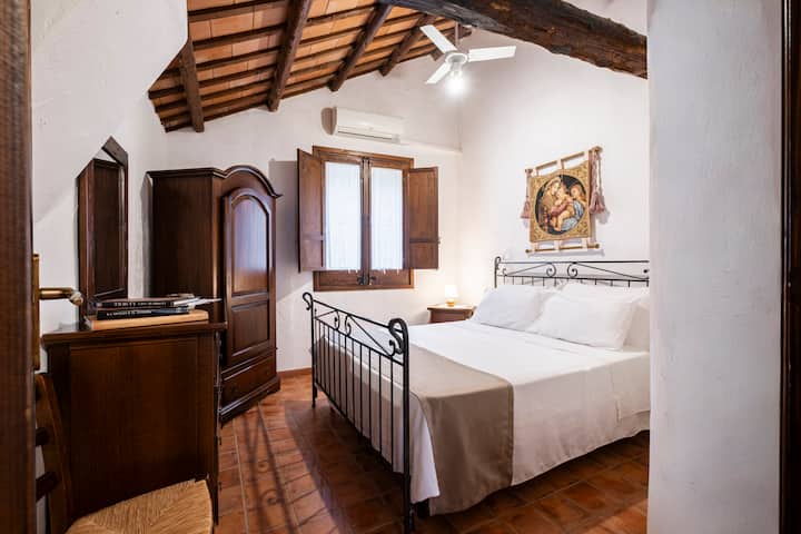 Appartamento Con Due Camere - Duca Di Castelmonte - Trapani