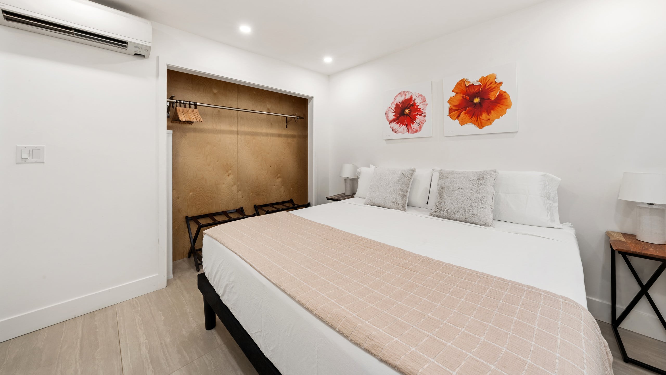 Condo in Paia · ★4.63 · 1 bedroom · 1 bed · 1 bath - Image 9