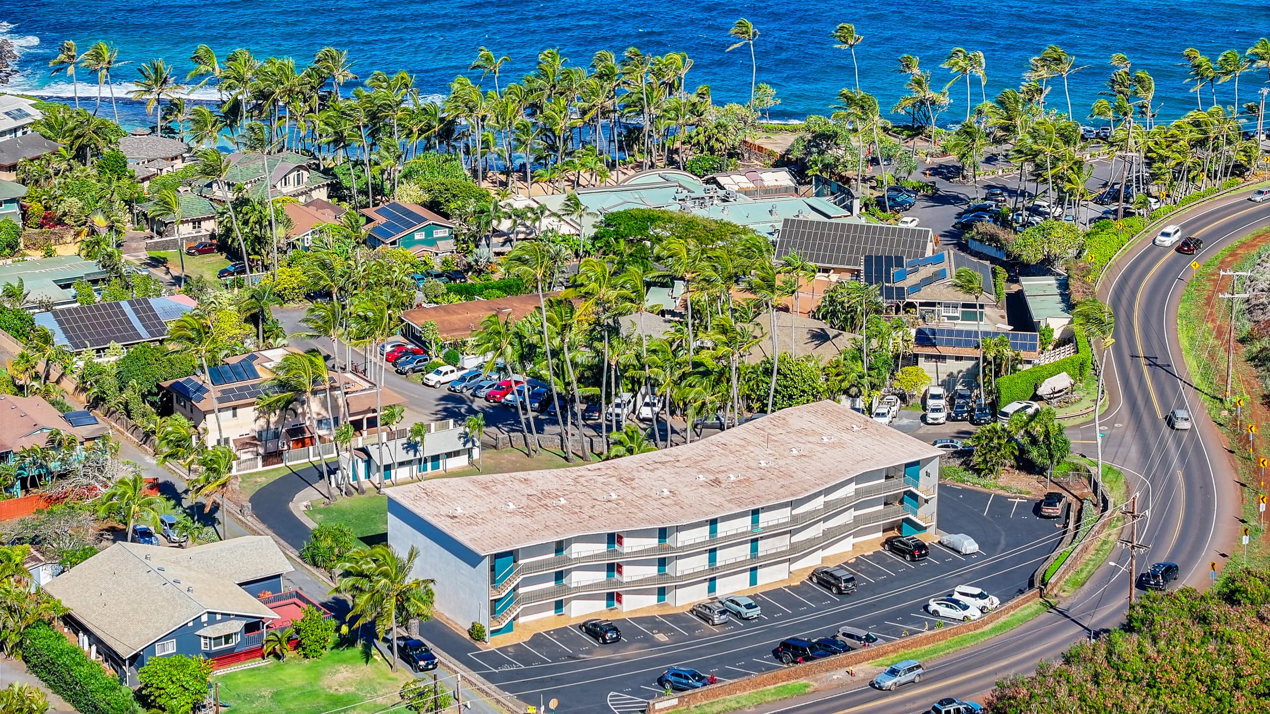 Condo in Paia · ★4.63 · 1 bedroom · 1 bed · 1 bath - Image 37