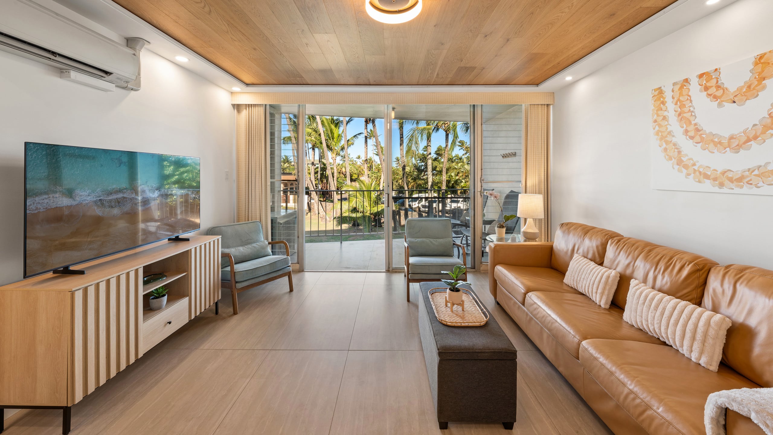 Condo in Paia · ★4.63 · 1 bedroom · 1 bed · 1 bath - Image 10