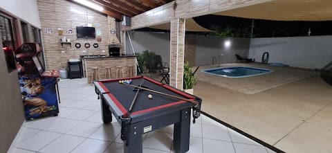 House with Pool, Arcade, and Exclusive Cinema