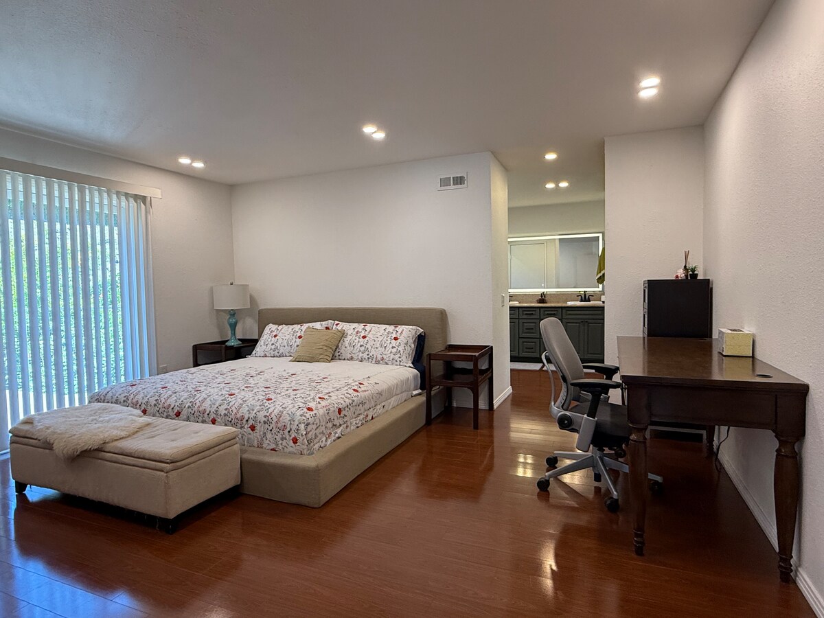 Your Radiant Home w/Positive Vibes