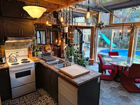 Spectacular country house with spa and sauna