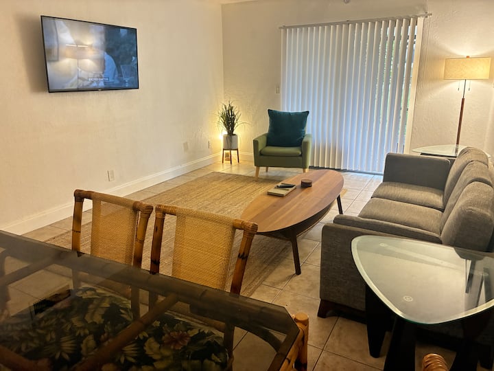 Coral Springs Corporate Rental 2/2 Apartment - Coral Springs, FL