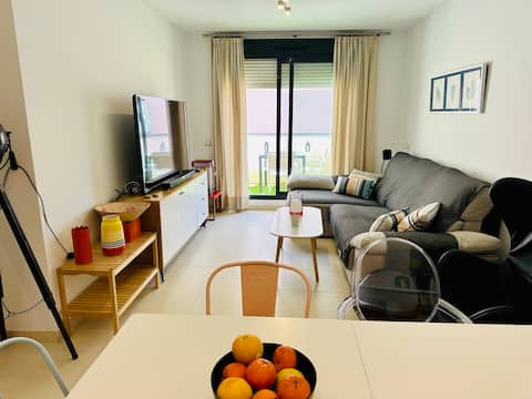 Propiedad de Airbnb exitosa: Spacious 2-Bedroom Penthouse, Private Terraces en Vélez Málaga