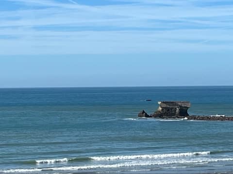 Vacation home 50 m from the seaside