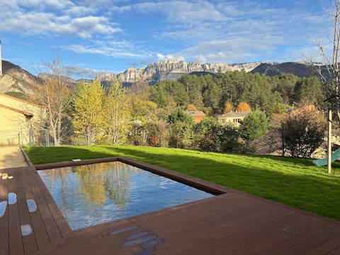 Peaceful house, view of Vercors
