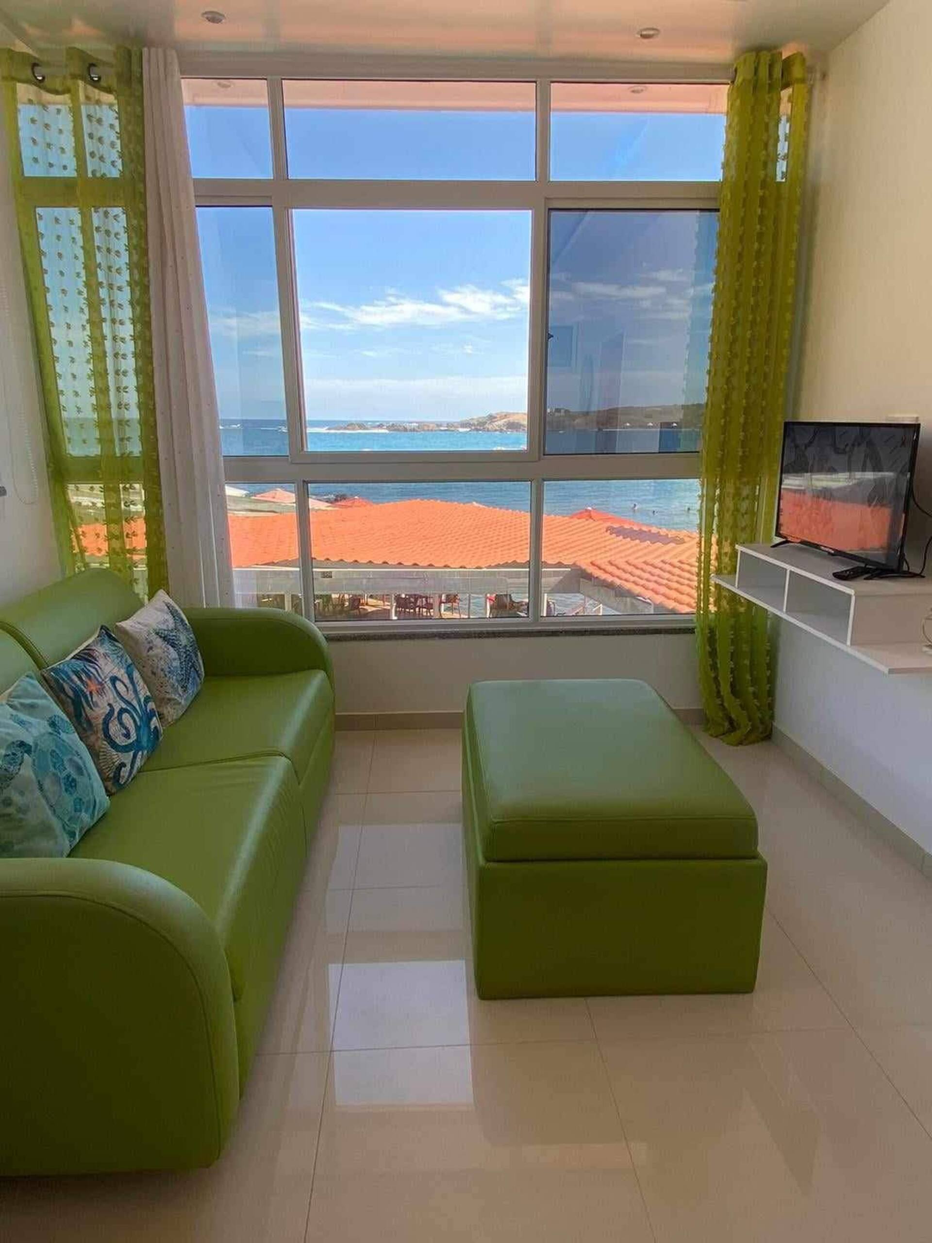 Apartment with sea view (BL)