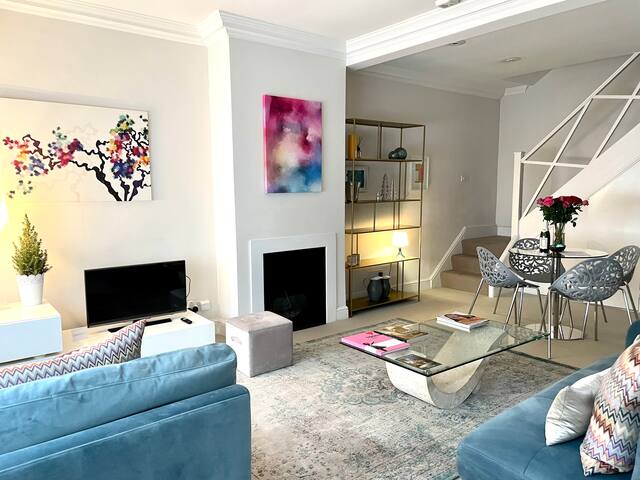 South Kensington & Chelsea Mews House gallery image 4