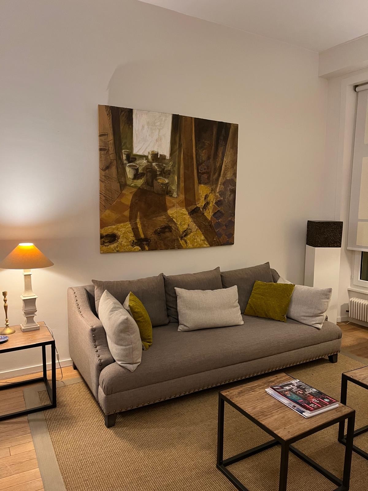 Popular Airbnb listing: Unique, in the heart of Paris! in Paris 1er Arrondissement