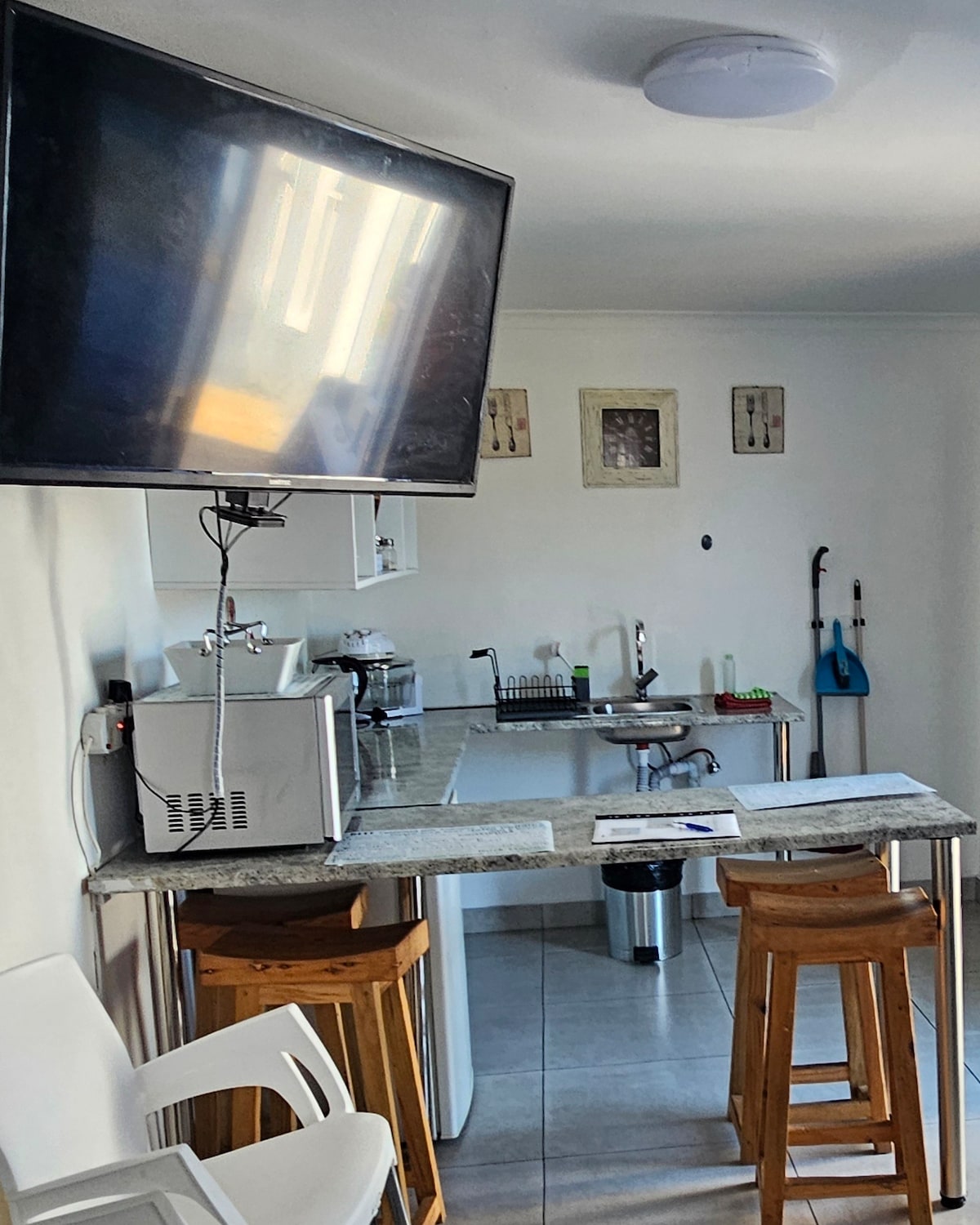 Дневна, трапезария и кухня с отворен план