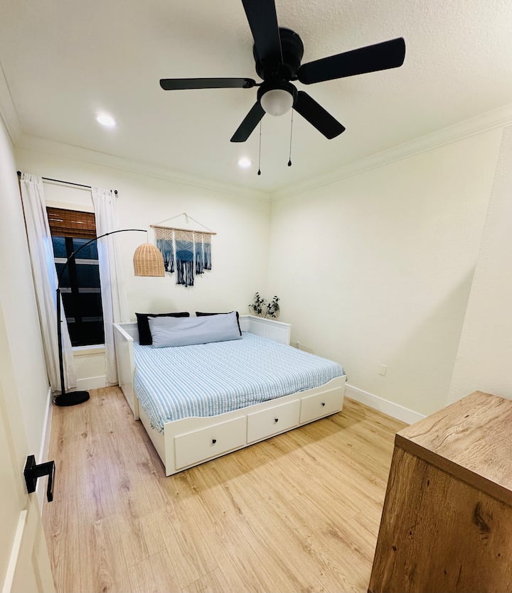 غرفة النوم 1