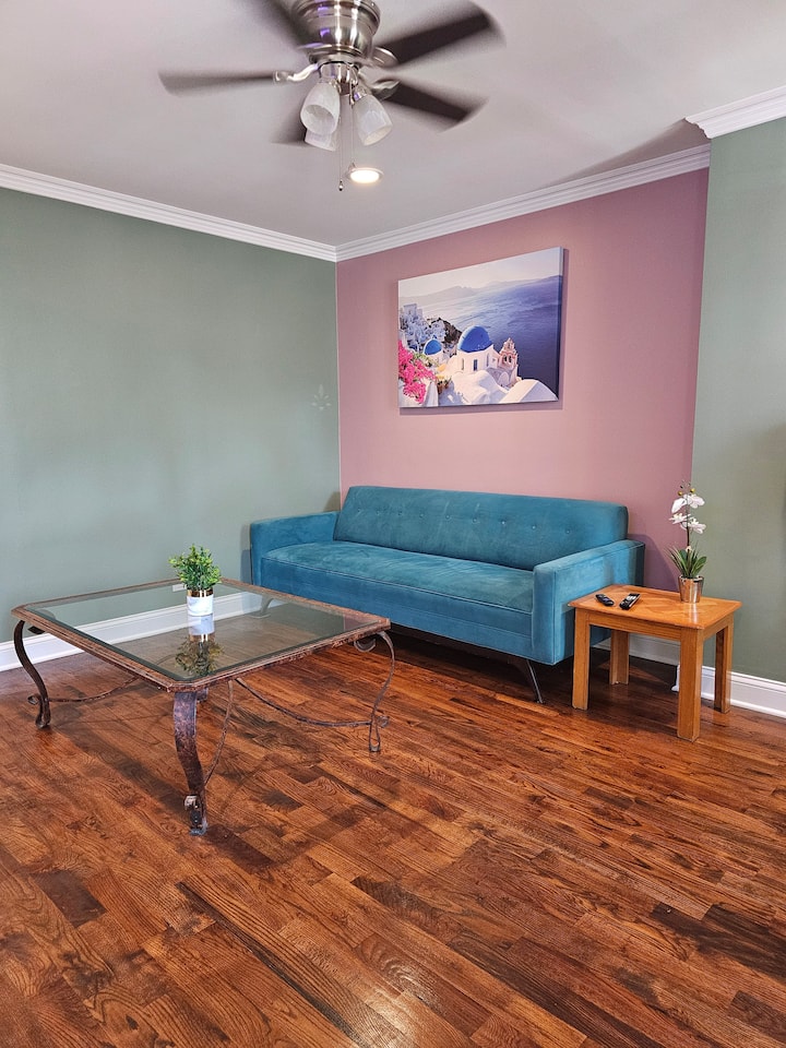 Spacious Whole Apt Near Shopping And City - Cicero, IL