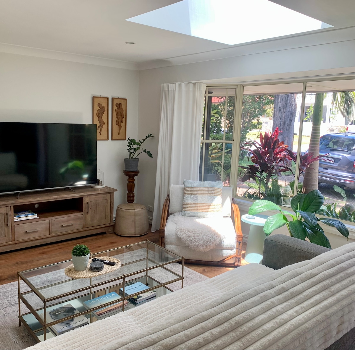 Successful Airbnb property: Homely, peaceful & a Hot spa! 3 bedroom HOUSE in Sydney