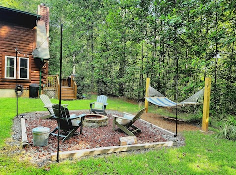 7 min to TIEC/Hammock/Grill/FirePit/2 acres wooded