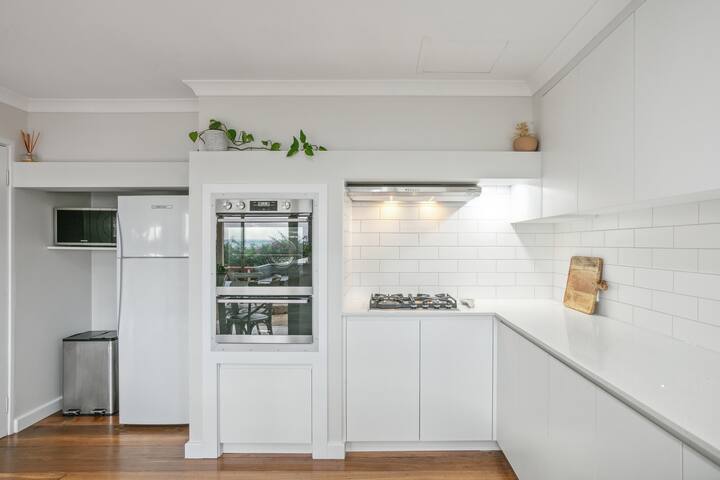 Marina View Holiday House gallery image 5