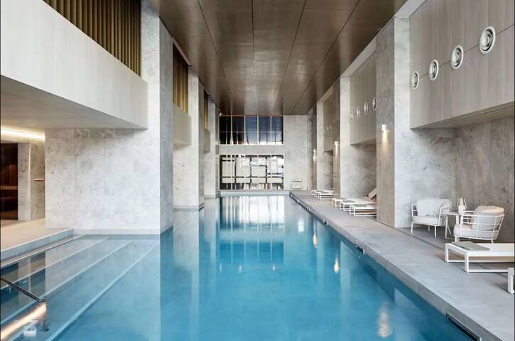 Exclusive Skyhigh Wide view 3B2B Apt Pool & Gym gallery image 5