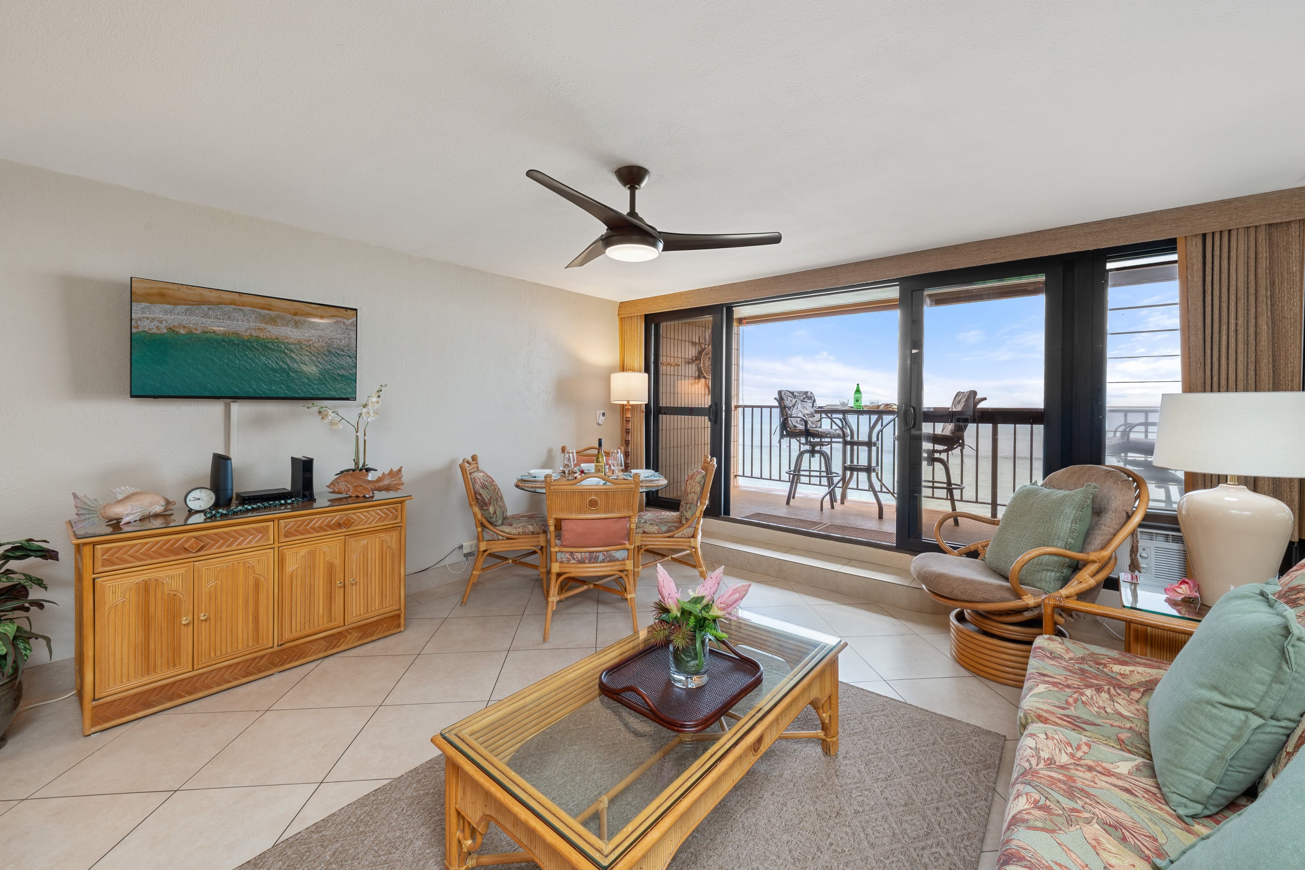Condo in Lahaina · ★4.81 · 1 bedroom · 2 beds · 1 bath - Image 11