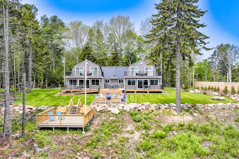 Double On The Rocks, ocean view family retreat
