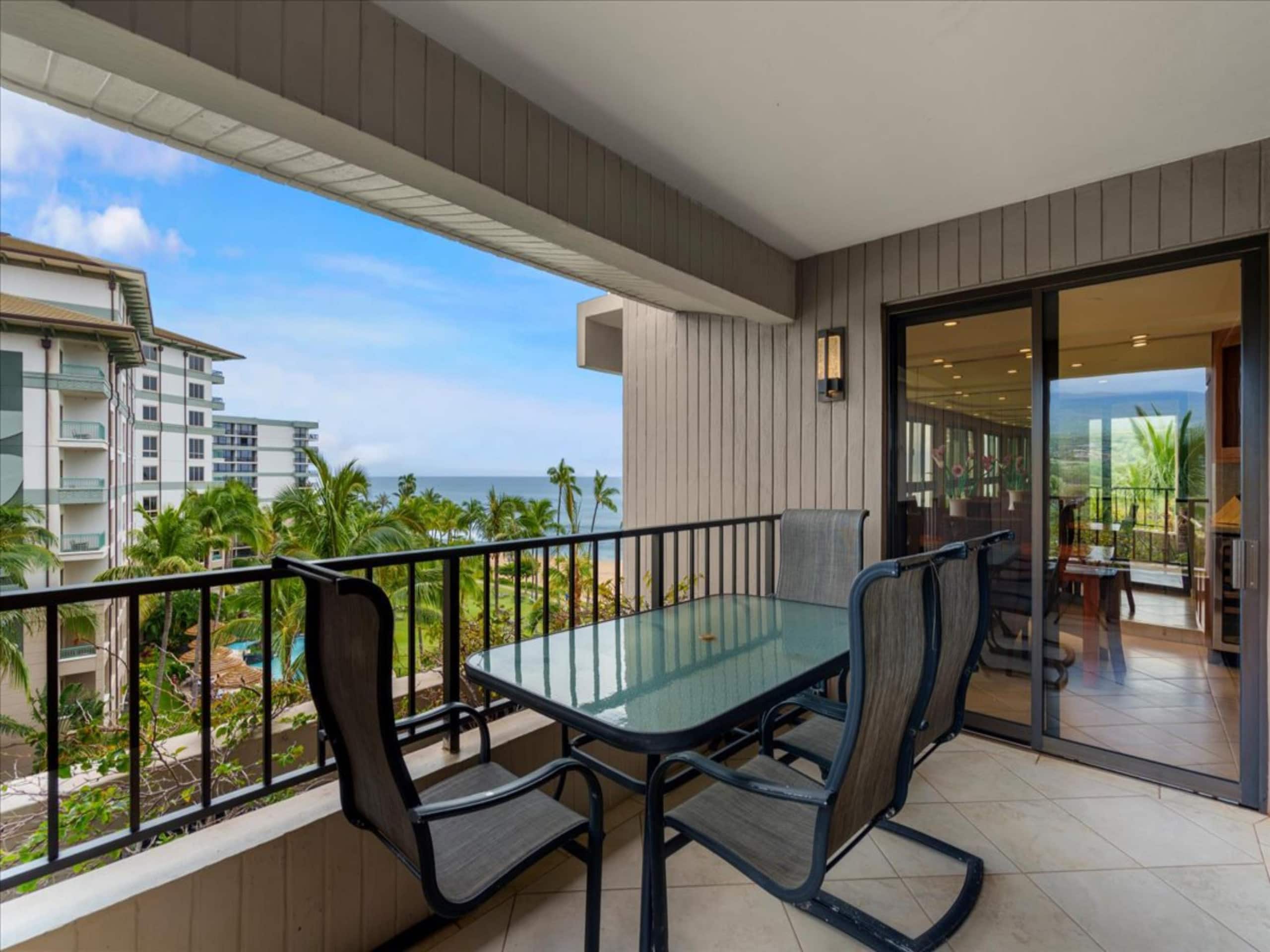 Condo in Lahaina · ★5.0 · 2 bedrooms · 2 beds · 2 baths - Image 16