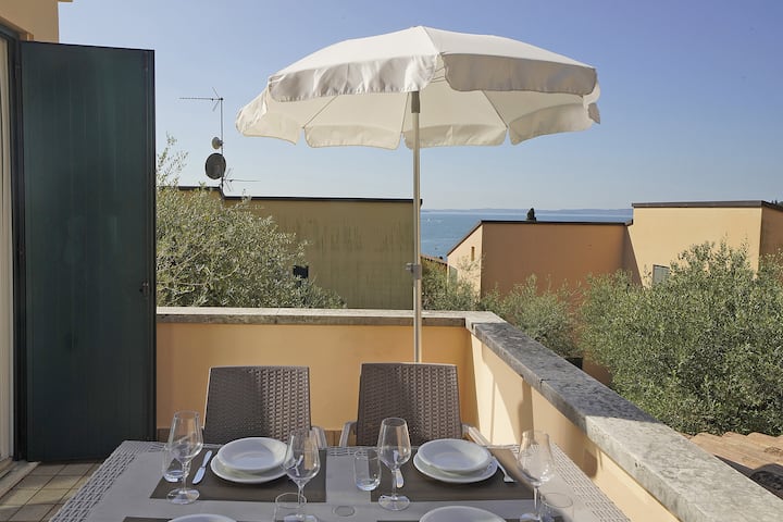 Appartamenti Pratone - Studio With Lake View - Garda
