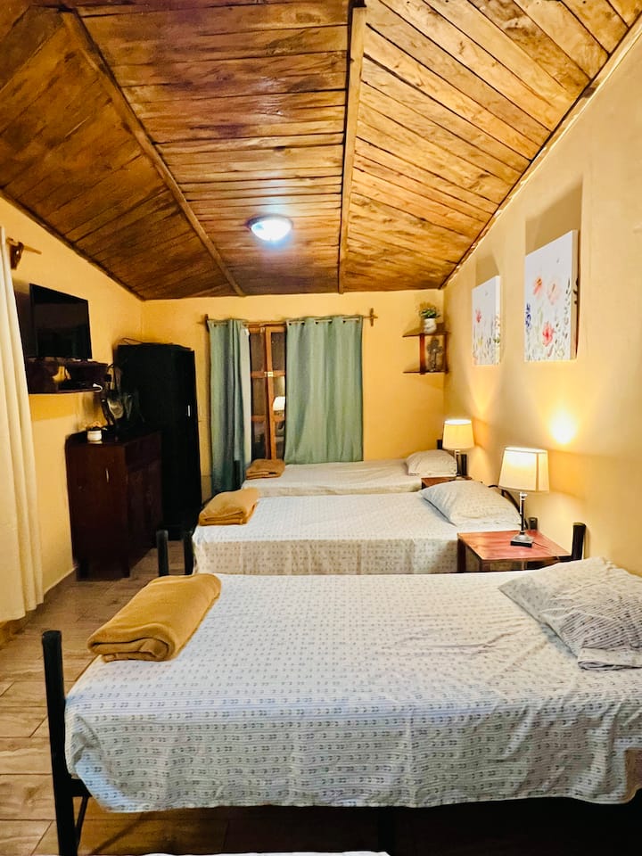 غرفة النوم 1