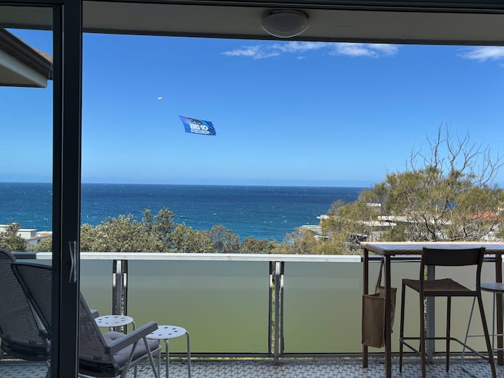 Two Beds Ocean View Every Room - Bondi Beach