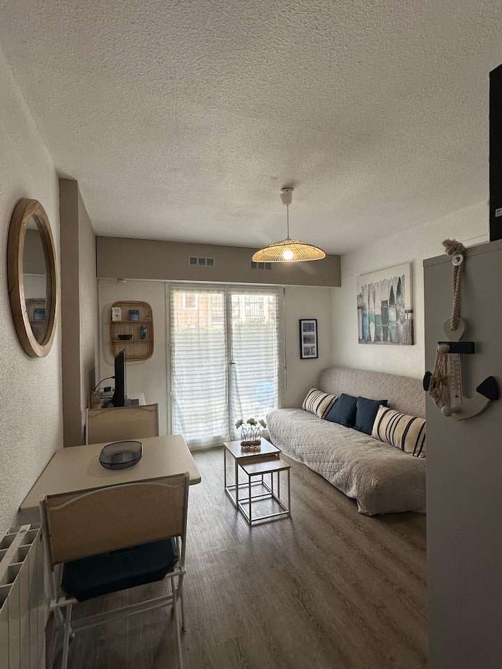 Appartement En Rez De Jardin Proche De La Plage - Cabourg