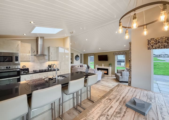 Awel Y Mor Lodge - Saundersfoot
