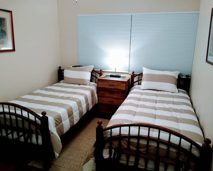 საძინებელი 2