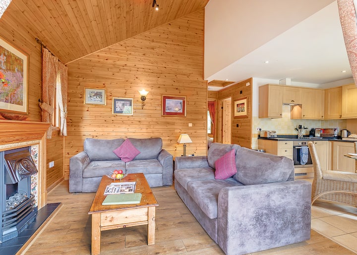 Sturt Watersedge Lodge - Farnham