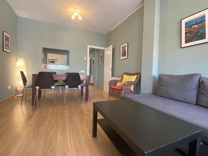Urban Chic Barcelona 4 Bedrooms - Santa Coloma de Gramenet