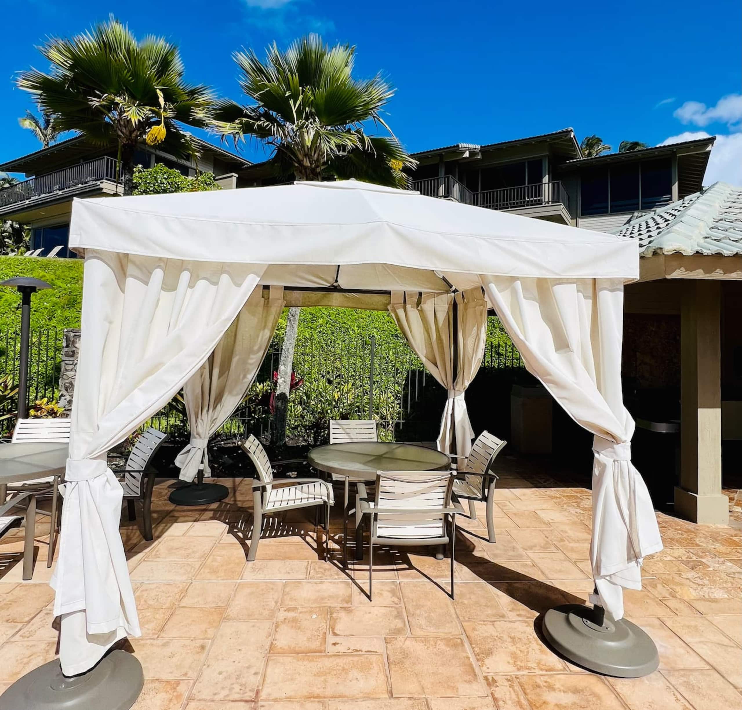 Villa in Lahaina · ★4.91 · 1 bedroom · 2 beds · 2 baths - Image 27