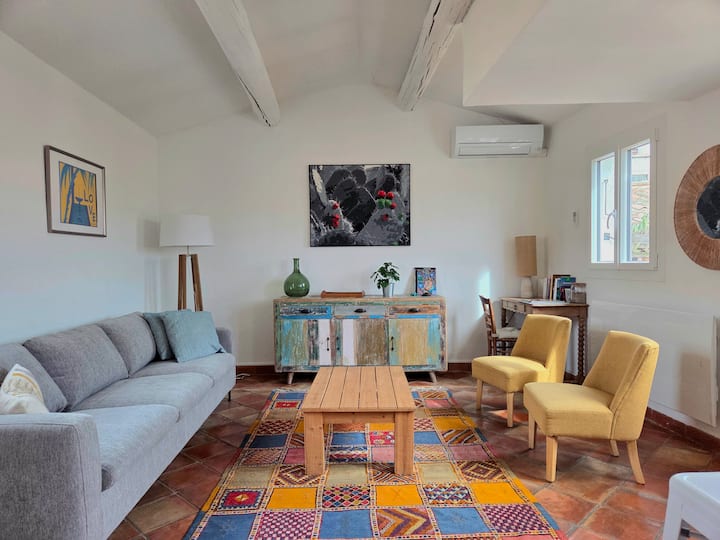 Appartement 2 Pièces En Duplex Avec Terrasse - Aix-en-Provence