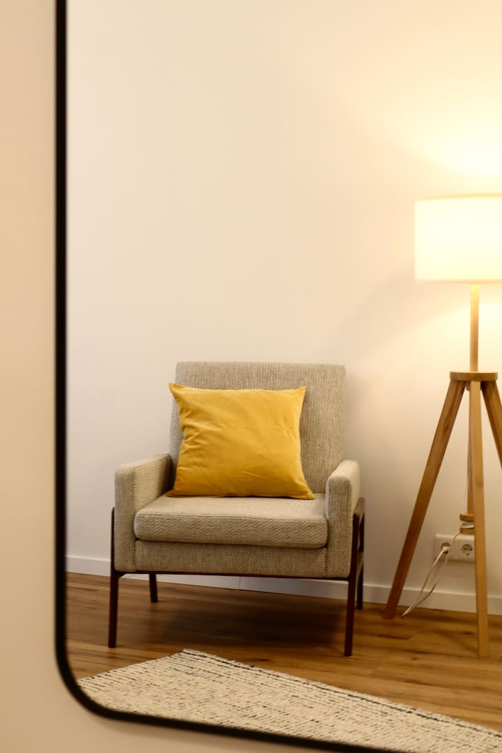 Design Apartment | Music Quarter | Up To 8 Guests - Zwenkau