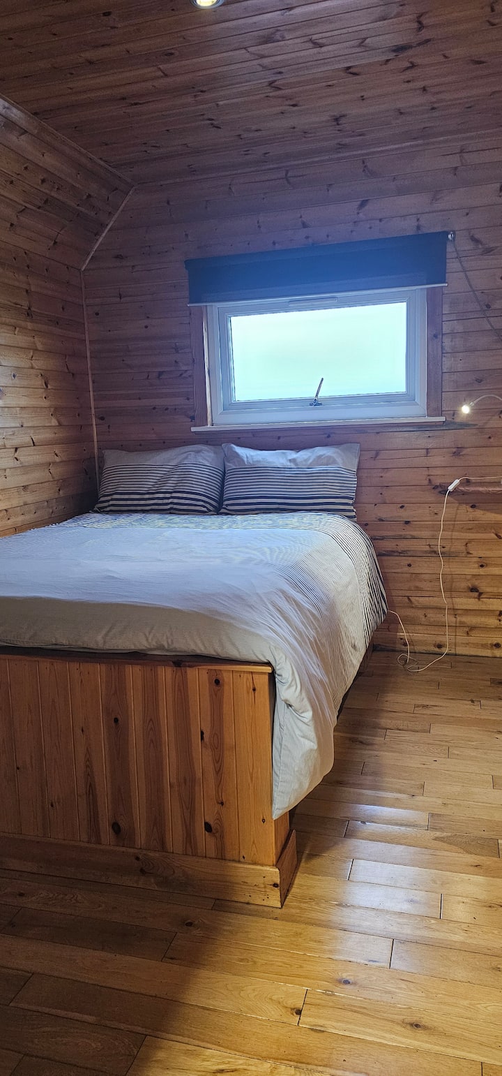 Dhomë gjumi 2