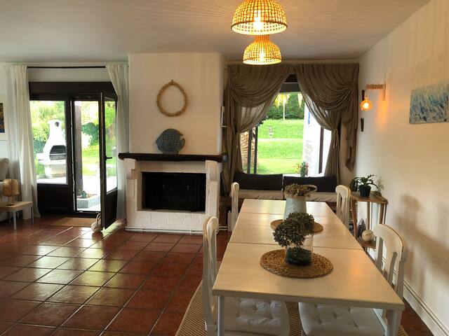 Casa en una única planta y espectaculares vistas gallery image 5