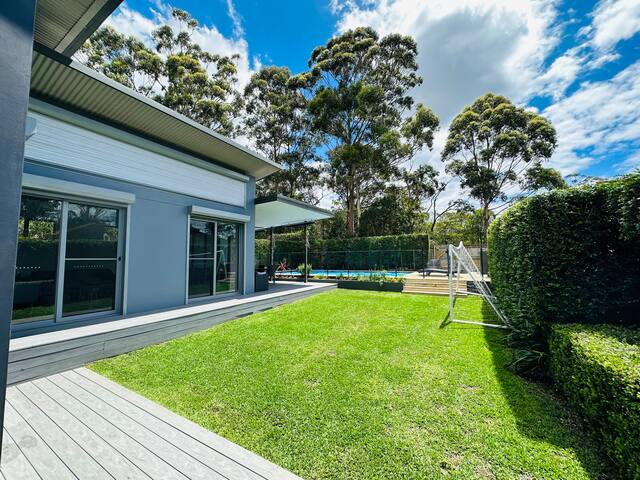 Modern Resort Style Home with a Heated Pool gallery image 5