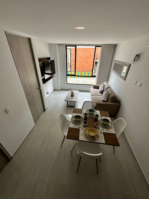 Top performing Airbnb: Elegant apartment/ pool/ security/ wifi in Cartago