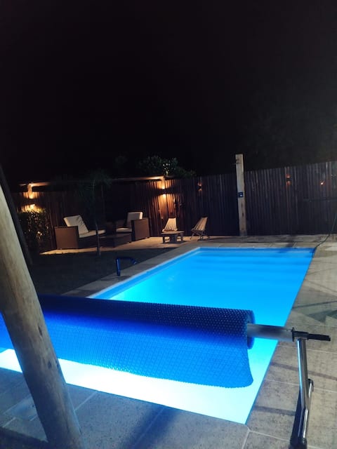 Between the natural and the rustic