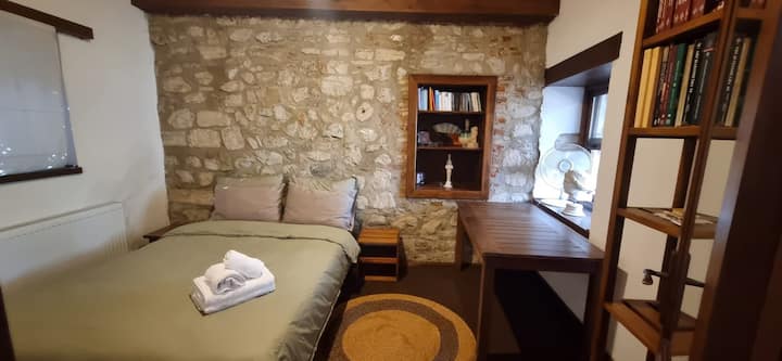 Yataq otağı 1