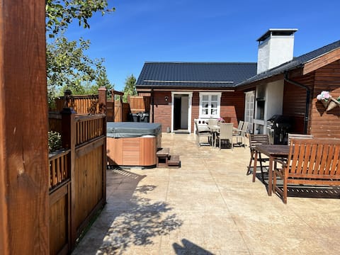 Hot Tub Country House 
near Húsavík | Nature